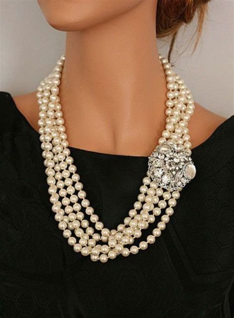 40 Splendid Jewelry Trends To Try In 2015 Fashion 2015 Classic Pearl Necklace Womens