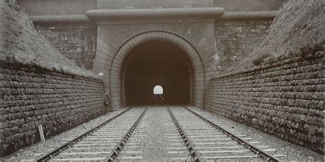 British railway tunnels - slightly bewildering for non ...