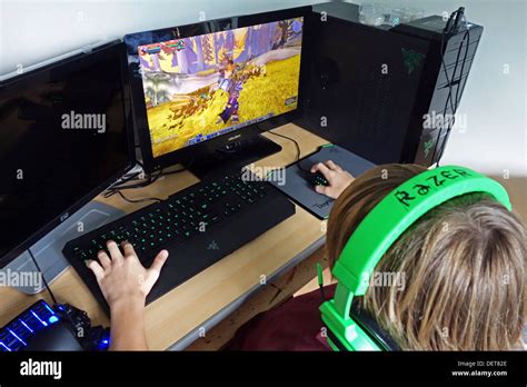 Teenage Boy Computer Games Hi Res Stock Photography And Images Alamy
