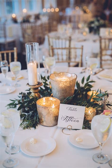 15 Wedding Tablescapes That Prove Its Time To Ditch