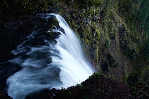 Scenic Waterfall in Portland, Oregon image - Free stock photo - Public Domain photo - CC0 Images