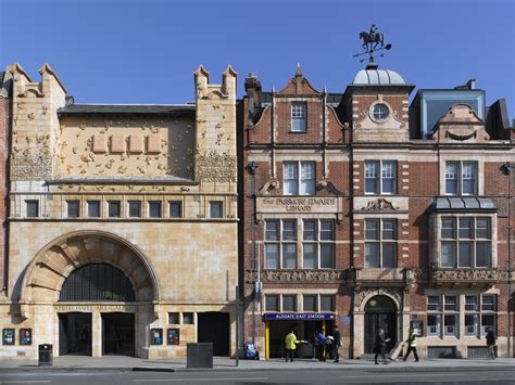 About Whitechapel Gallery