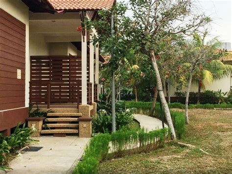 Pantai morib is situated northwest of kancung laut. 2 hotel paling popular di Pantai Morib - Catatan Travel ...