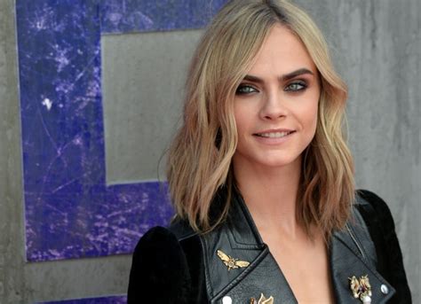 Cara Delevingnes New Hair Color Is The Coolest Cross