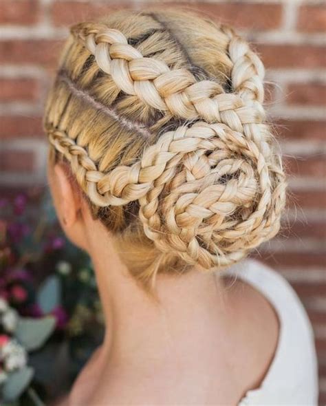 20 under braids ideas to disclose your natural beauty. 30 Best Dutch Braid Inspired Hairstyles