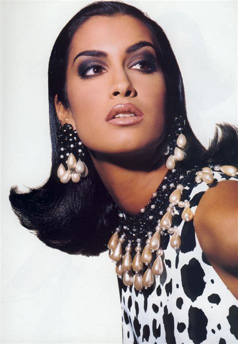 Yasmeen Ghauri Hd Celeb Pictures Model Supermodels Beauty