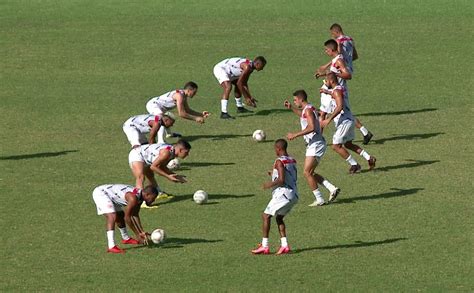 Ao tricolor, resta vencer por um gol para levar a. Antes de encarar o São Paulo pela Copa do Brasil, 4 de Julho fecha com dois reforços para meio ...