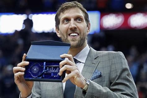 Basketball Mavericks Dirk Nowitzki Eyeing December Season Debut The