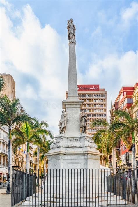 Triunfo De La Candelaria Monument In Santa Cruz De Tenerife Editorial