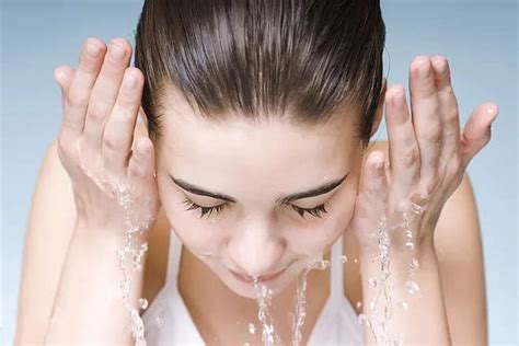 How To Wash Your Face Properlyand What Improper Washing Ways You