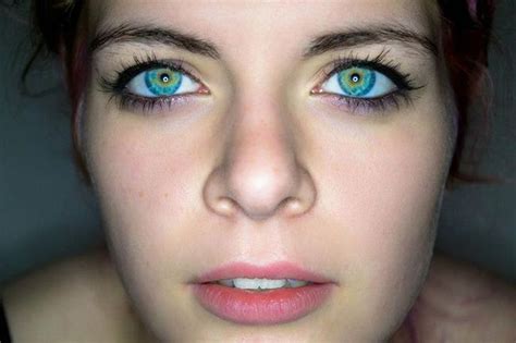 20 People With The Most Strikingly Beautiful Eyes Inspiremore Beautiful Eyes Color Rare