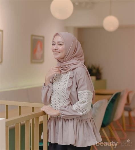 Ootd #celanakulot #hijabootd inspirasi ootd berhijab dengan bawahan celana kulot untuk para remaja agar terlihat modis dan. Tampil Gaya dengan Atasan Warna Coklat Milo ala Mega Iskanti