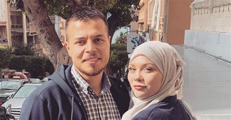 Sniffs out worms, trojan horses, cookies, adware and spyware and removes it from your system, lets you manage startup items and remove cookies. What Happened to Avery and Omar? Did the '90 Day Fiancé ...