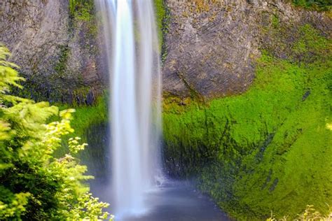 Chasing Waterfalls Oregon Waterfalls Oregon Waterfall Hikes Waterfall
