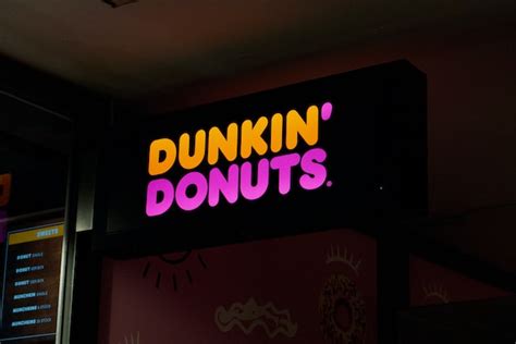 Dunkin Donuts Swot Analysis The Strategy Story