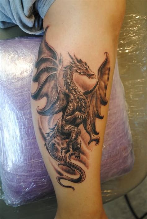 Drachen Tattoo Arm F