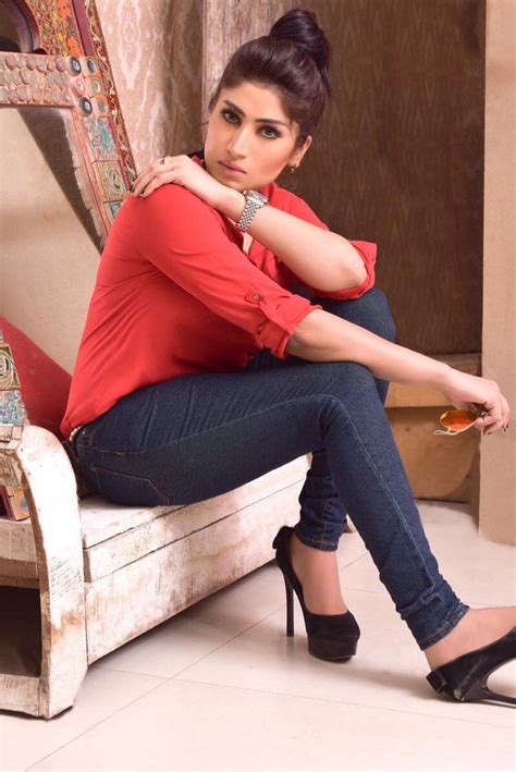 Model Qandeel Baloch Murdered Of His Brother Postmortem Report With Images Qandeel Baloch