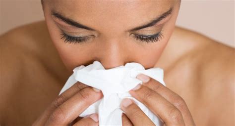 5 Easy Ways To Clean Your Nose And Keep It Decongested