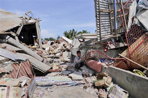 C'è stato un terremoto in Indonesia, sono morte almeno 97 persone - Il Post