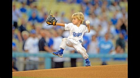 Preschooler Throws First Pitch At Mlb Game Baseball Kid Christian