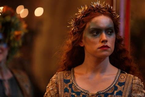 Daisy ridley makes her debut as ophelia in first look photo. Daisy and Felicity by Matthew Mulvihill | Daisy ridley ...