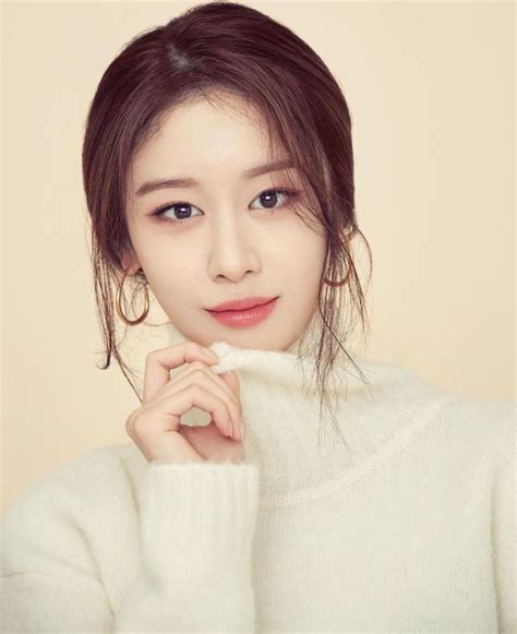 Park Ji Yeon T Ara Biodata Agama Suami Drama Tinggi Dan Hot Sex Picture