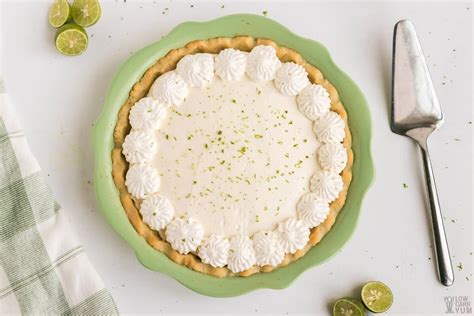 We put the lime and the unsweetened coconut in this one, then * the % daily value (dv) tells you how much a nutrient in a serving of food contributes to a daily diet. Key Lime Pie with Cream Cheese Crust | Low Carb Yum