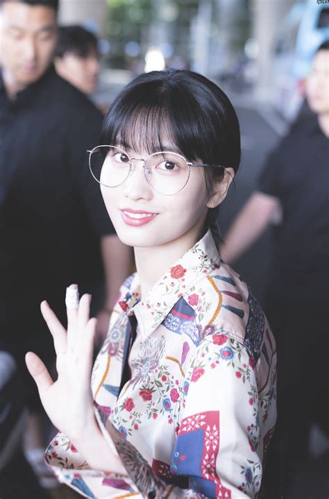 190818 Momo With Glasses Rtwice