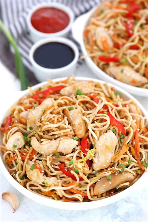 Easy Chicken Chow Mein Recipe S SM