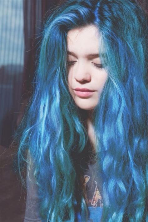 Buy Aquamarine Adore Hair Dye