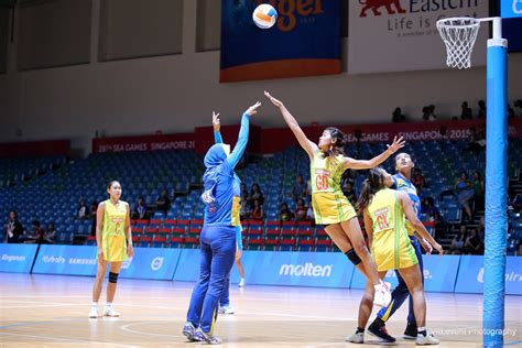 Vietnam, indonesia stay perfect, thailand bounce back. Sports Photography - 28th SEA Games - NetBall, Malaysia vs ...