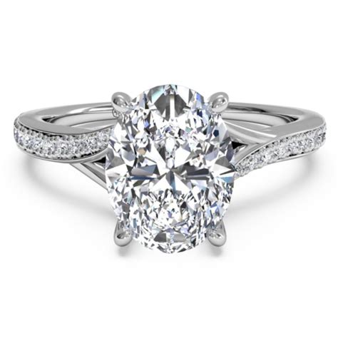 Wondering about the top engagement trends of 2019? The 5 Most Popular Engagement Rings of 2013. Which Styles Are You Ready to Say Goodbye To? | Glamour