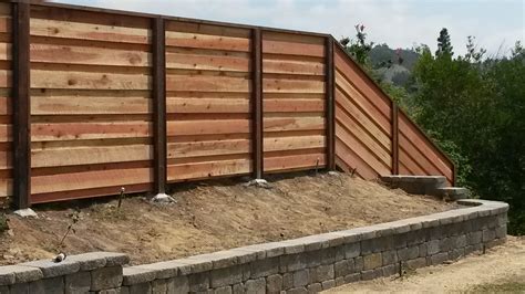 Good Neighbor Board On Board Overlapping Horizontal Wood Privacy Fence