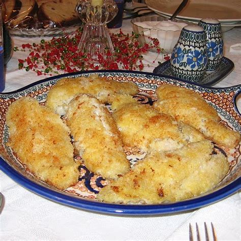 Traditionally there are 12 meatless dishes served. Polish Christmas Eve Supper Recipes Collection
