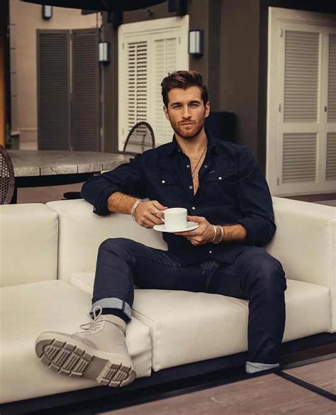 Guaranteed to have your follicles upstairs tingling in anticipation. Men's Fashion 2021: Top 6 Menswear Trends 2021 for Stylish ...