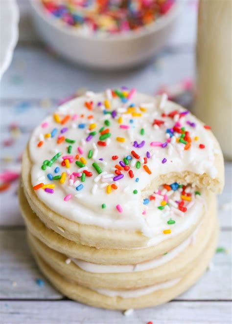 Try my perfect chewy sugar cookie recipe. BEST Sugar Cookie Frosting Recipe | Lil' Luna