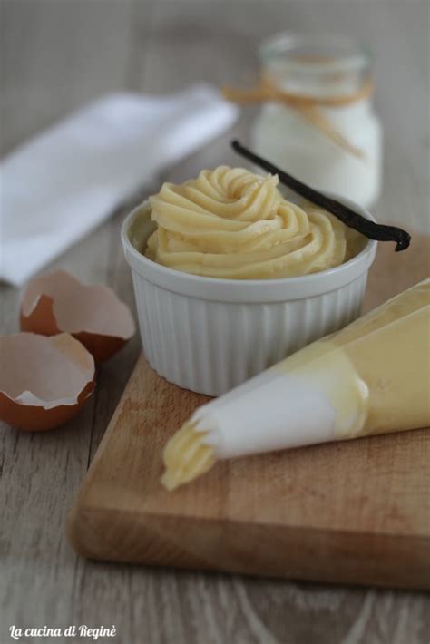 La crema pasticcera al limone è una deliziosa crema pasticcera al gusto di limone, ideale per farcire una crostata, il pan di spagna, i bignè, le tartellette o i dolci che preferite. Crema pasticcera, ricetta base | Ricetta ed ingredienti ...