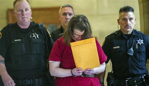 Mother Gets 30 To 80 Years In Sons Bathtub Drownings Washington Times