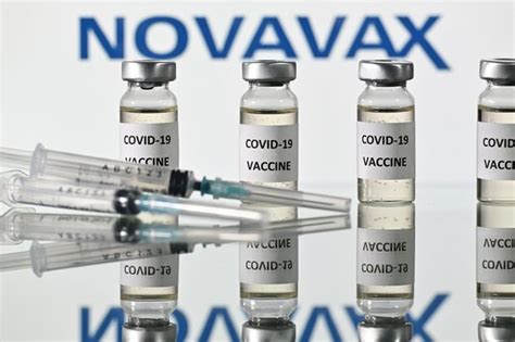Us biotech novavax said its vaccine was 48.6% effective in a smaller trial in south africa, where a contagious variant, b.1.351, is dominant. Novavax vaccine 89% effective against COVID-19 in U.K ...