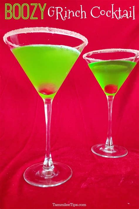 Boozy Grinch Drink - Tammilee Tips