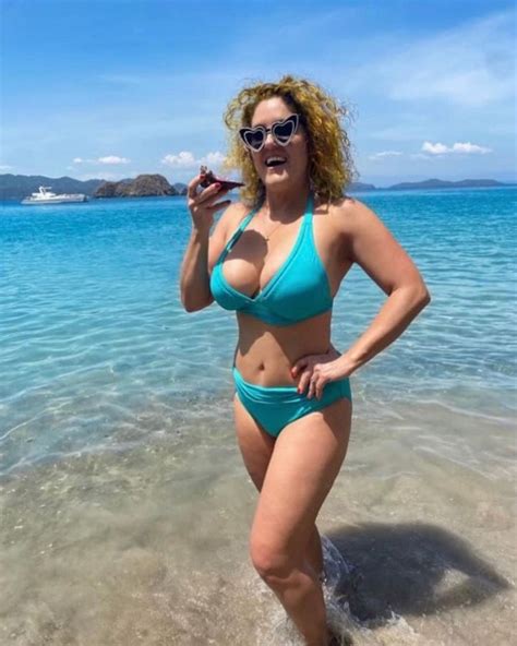 Busty Casey Nezhoda Gives Eyeful In Plunging Bikini Top