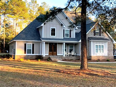 Benjamin moore aura offers the most advanced way to bring colour to your world with the next generation of paint that simplifies your life. Exterior before painted. Benjamin Moore Stone Hearth ...