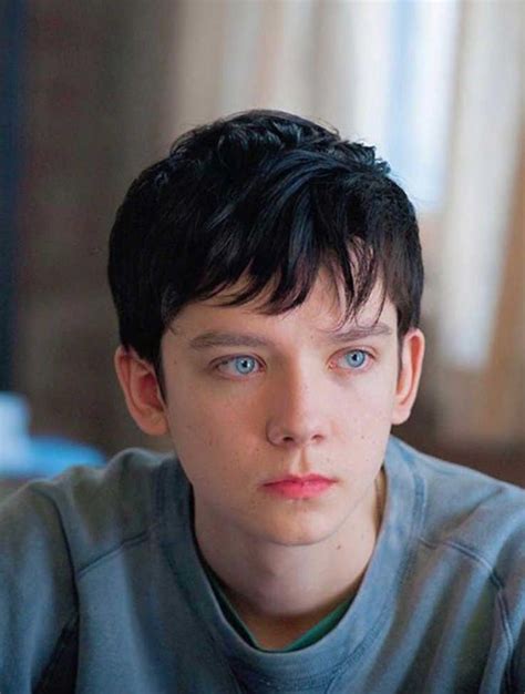 i m really in love with his eyes in 2020 asa buterfield asa butterfield asa