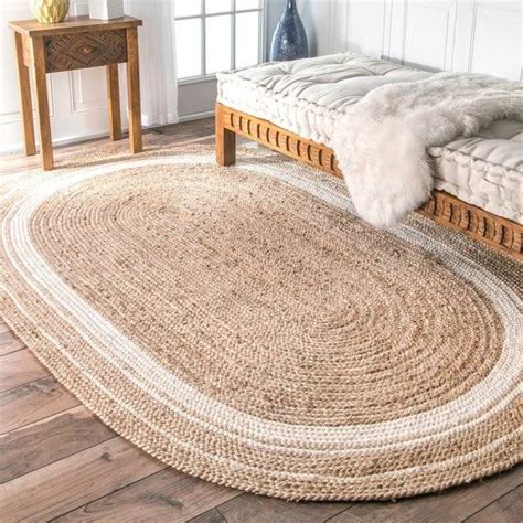 How To Use Oval And Round Carpets In Interior Design