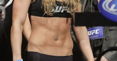 Here S Why Ufc Fighter Ronda Rousey Gained Weight To Be In The Sports