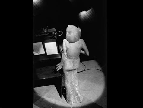 Rare Photos Of Marilyn Monroe Singing Happy Birthday To Jfk Years
