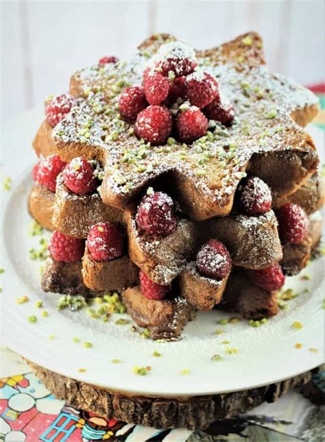 Christmas sweets are more than just cookies—it's cookies and dessert, right? Pandoro French Toast | Sicilian recipes, Christmas food ...