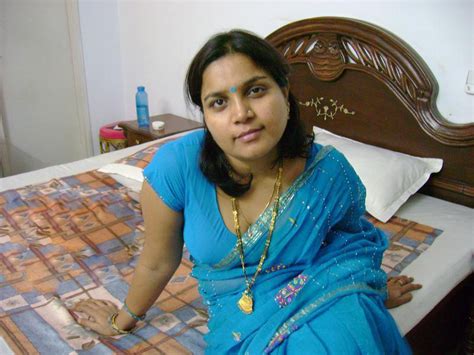 Sexy Indian Aunty A Photo On Flickriver