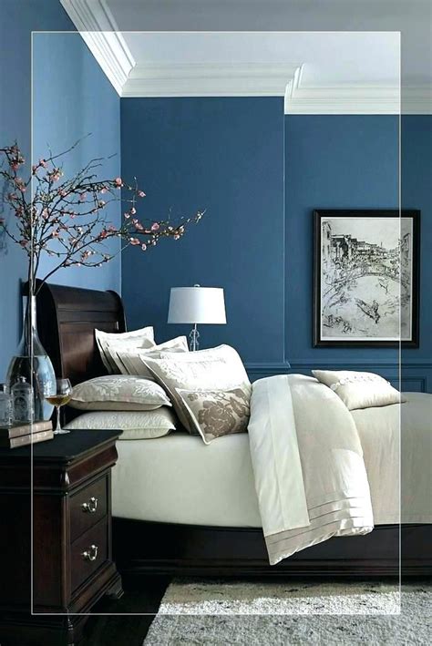 These room paint color combinations are very similar to 2018 interior decor, focusing on neutral shades of creams, tans, and light the newest bedroom paint colors for 2019 include warm, earthy tones, bright colors with a more urban feel, and rich elegant shades to create and inviting environment. Image result for sherwin williams santorini blue | Best ...