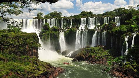 Iguazu Falls Which Side Do You Choose Six Two By Contiki